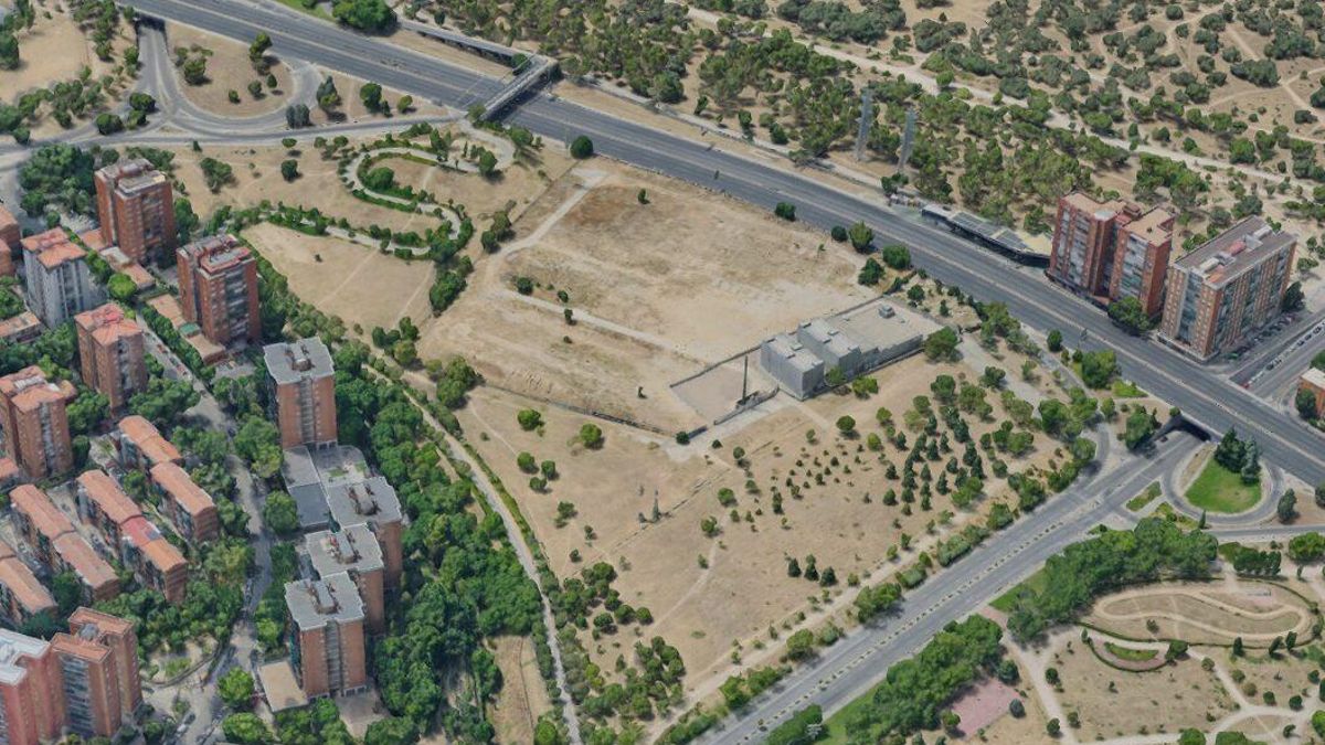 Los terrenos que albergan ahora las colinas, antes del soterramiento