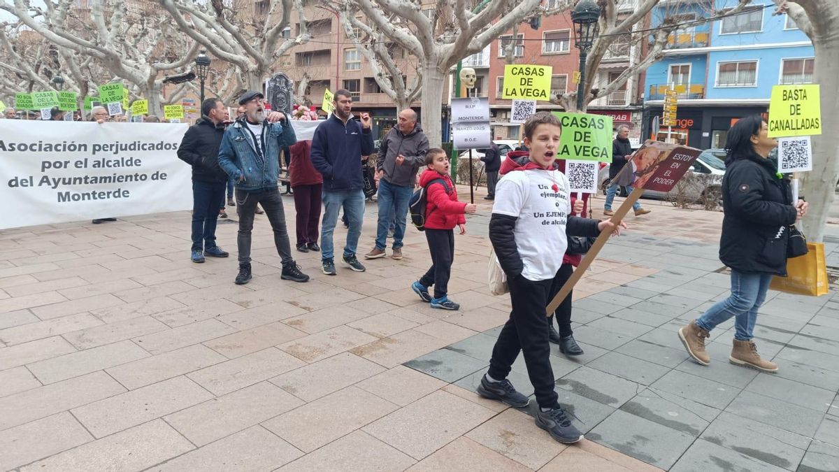 Los vecinos de un pueblo de Zaragoza ganan la batalla judicial al alcalde por una inmatriculación masiva de casas y tierras