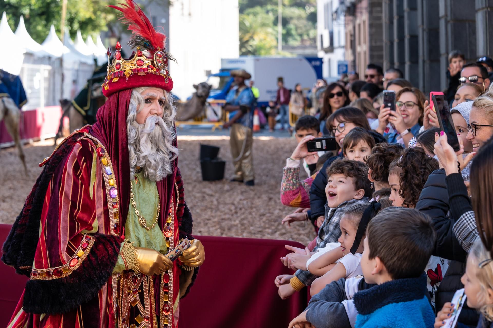 Los Reyes Magos visitan Canarias