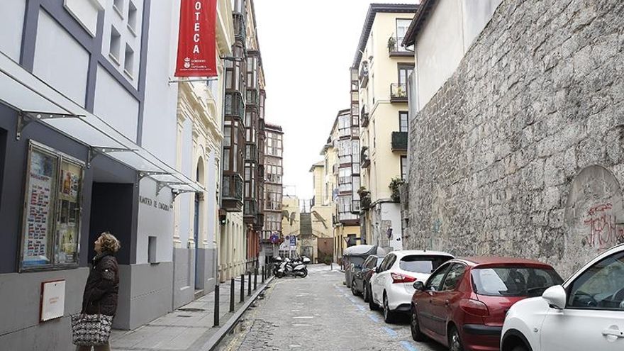 Exterior de la Filmoteca de Cantabria Mario Camus.