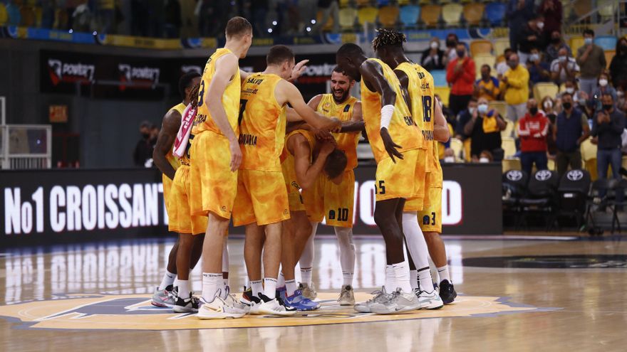 El ‘Granca’ pasa el rodillo y ya es líder