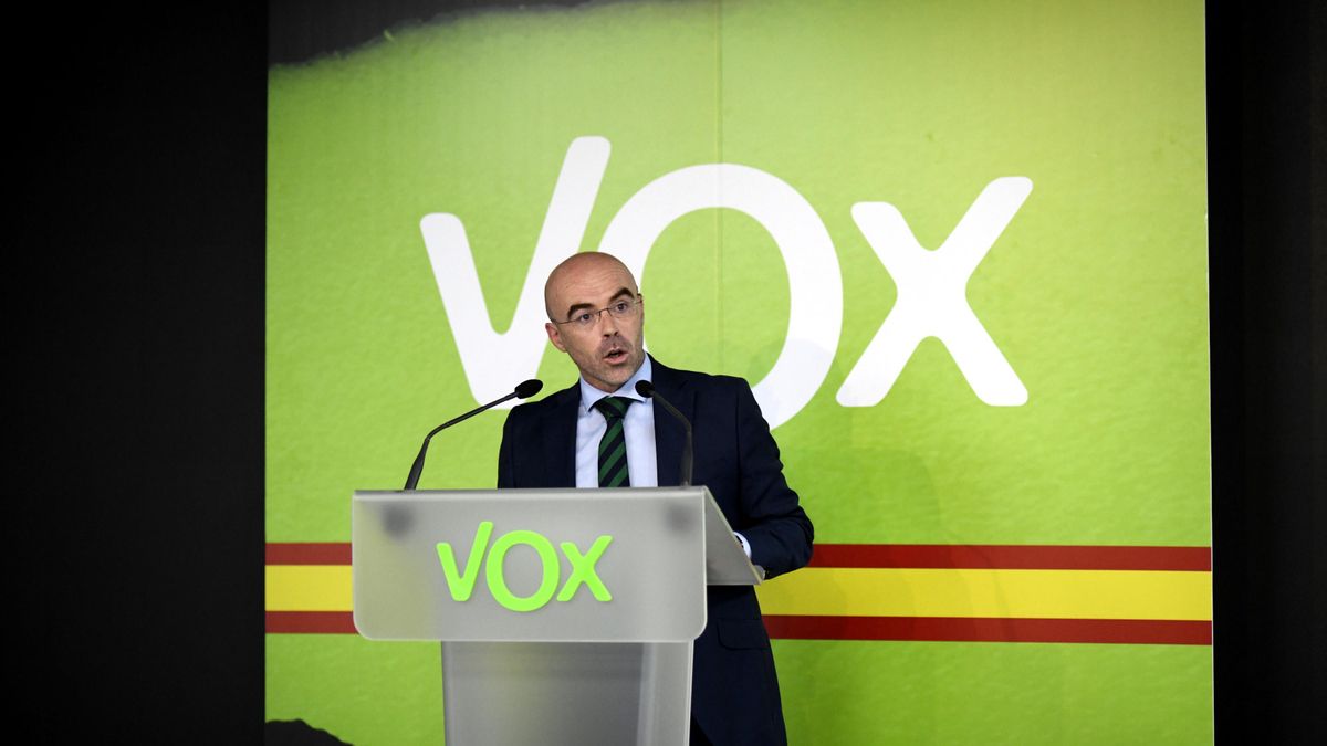 El eurodiputado de Vox Jorge Buxadé, en una rueda de prensa