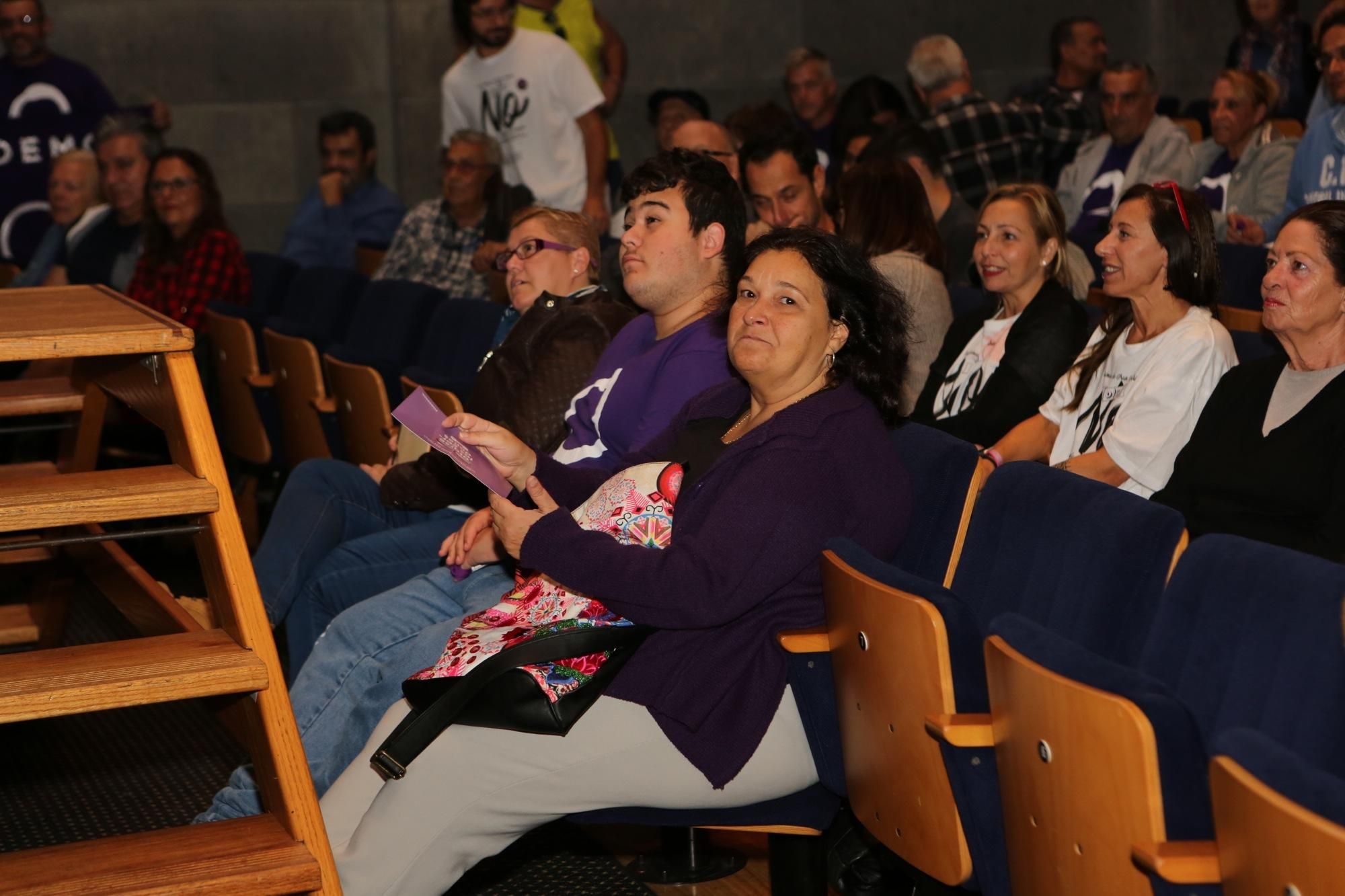 Diana Mujica en el acto de Pablo Echenique en el CICCA. (ALEJANDRO RAMOS)