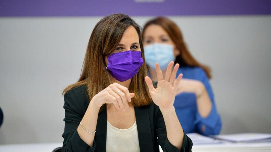 Podemos trata de pasar página del debate sobre las armas para centrarse en las "consecuencias sociales" de la guerra