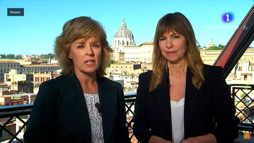 Marta Carazo desvela qué reacción tuvo el papa Francisco con el vestido de una periodista de RTVE: "Esto no le haría gracia"