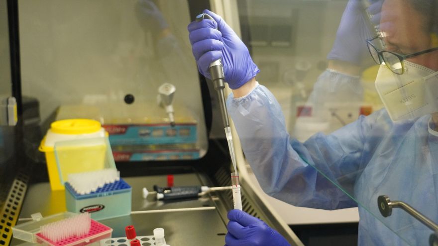 Un informe muestra que 693 sanitarios vascos han rechazado la vacuna de la COVID-19, el 60% de ellos en Donostia