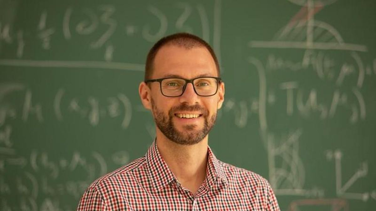 ¿La electrónica del futuro? Investigadores de Zaragoza hallan un material magnético que mejora la eficiencia de los dispositivos