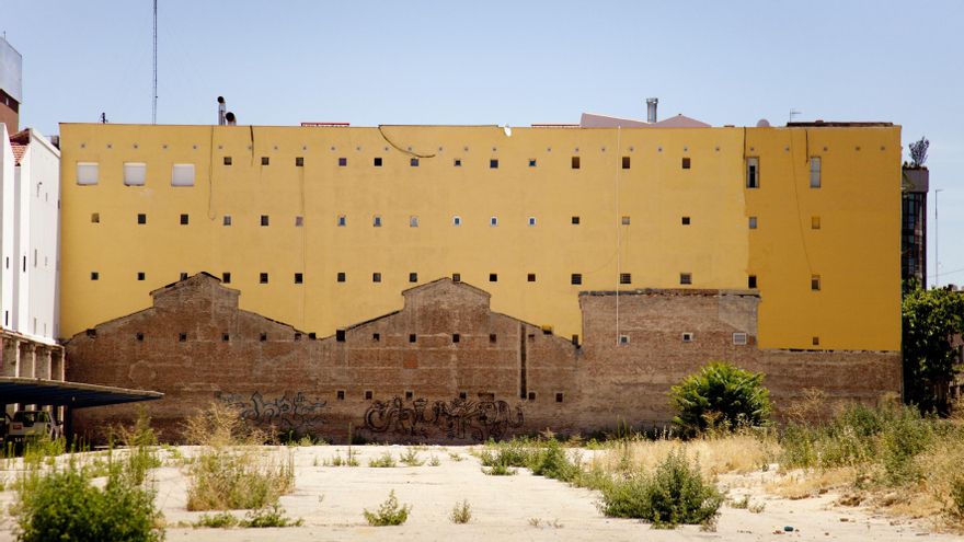 Una exposición recorre Madrid para mostrar sus lugares abandonados por la especulación y la desmemoria