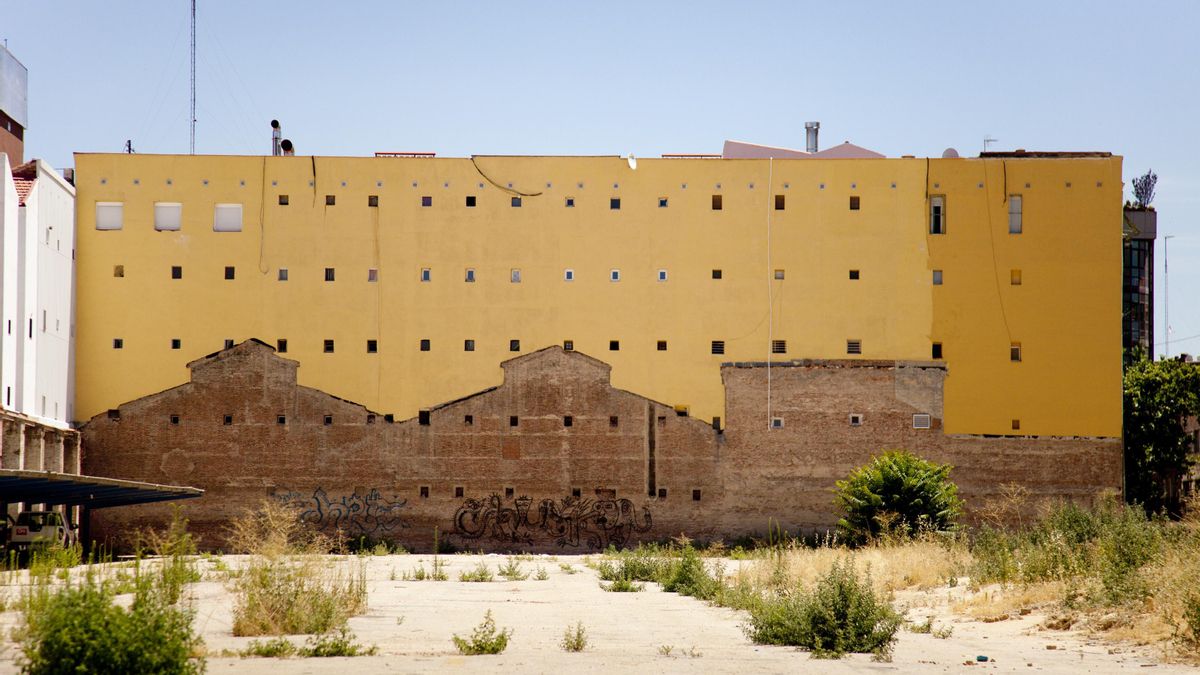 Una exposición recorre Madrid para mostrar sus lugares abandonados por la especulación y la desmemoria