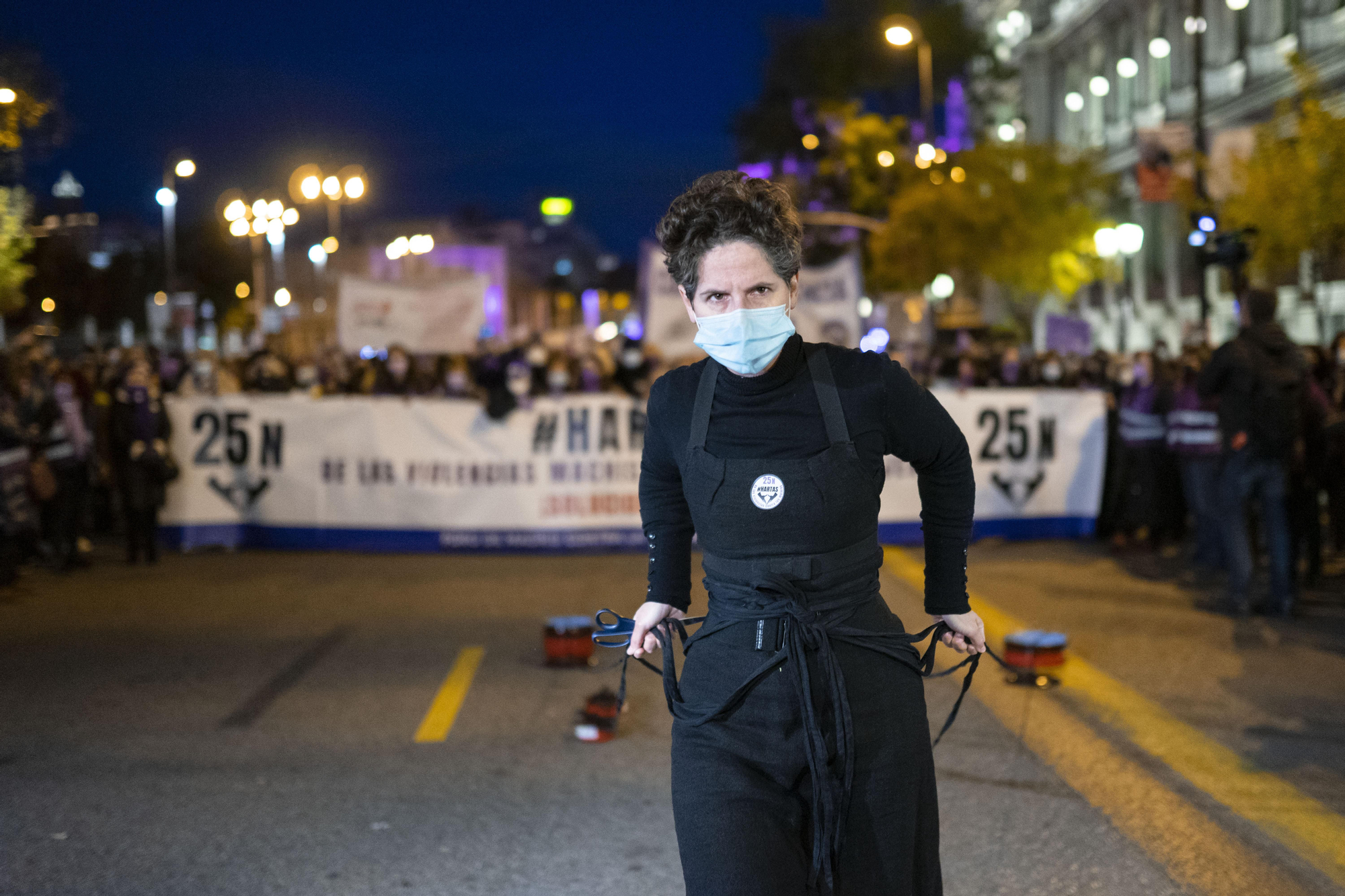 Una de las participantes en una performance