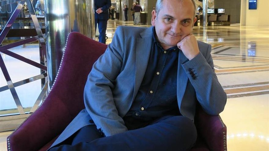 Mario Escobar: El mundo de hoy se parece al preludio de la II Guerra Mundial