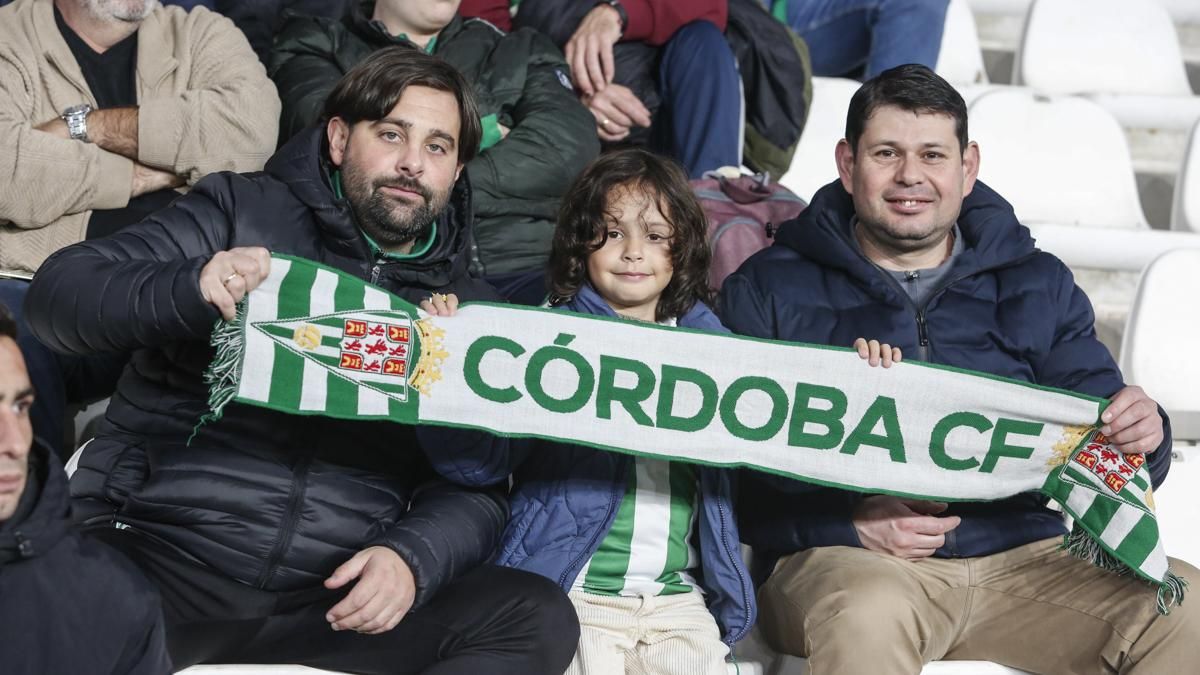Grada Blanquiverde del Córdoba CF - Burgos CF