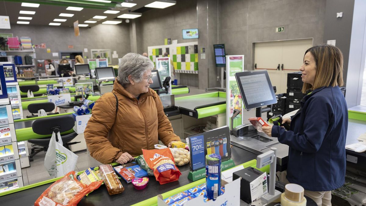 HiperDino lanza un amplio catálogo de más de 150 productos a 1 euro