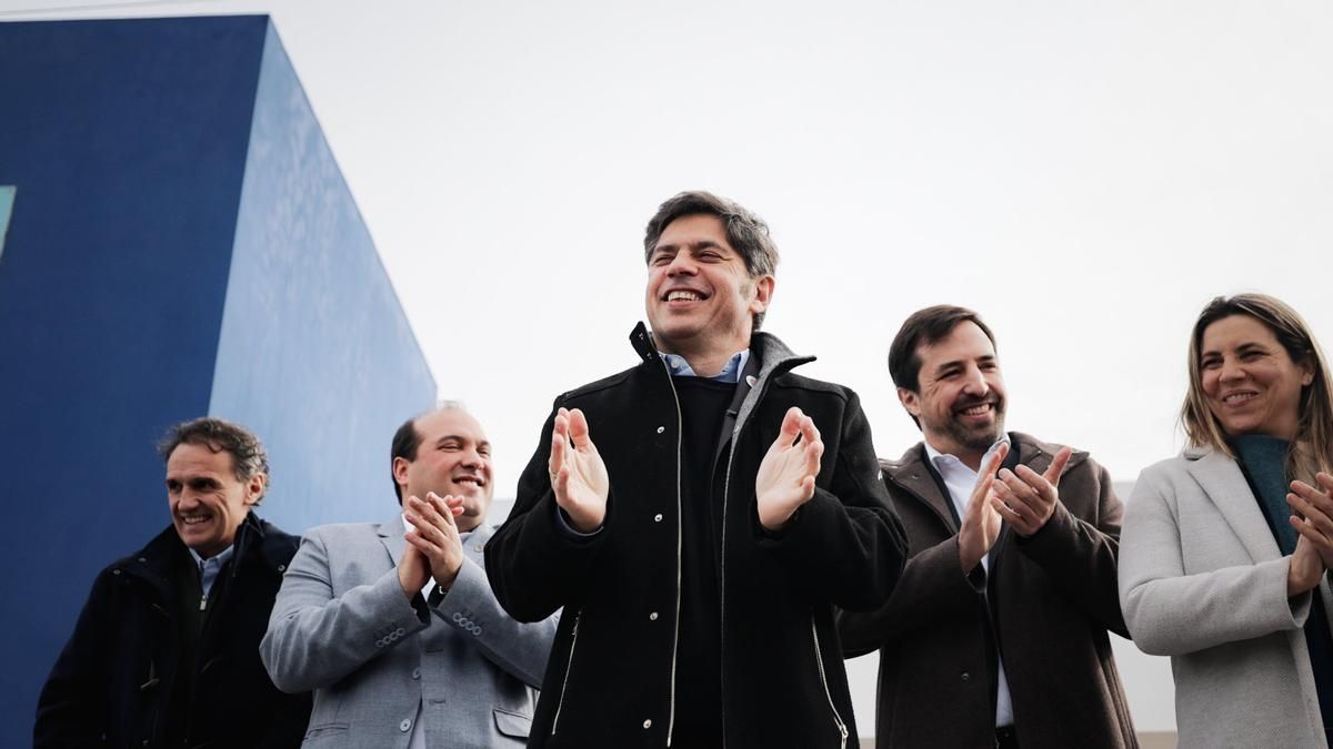 Kicillof se aferra a las PASO mientras escala la pelea con el cristinismo