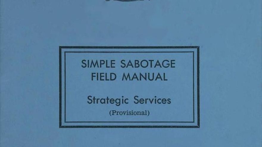 Por qué una guía desclasificada de la CIA para sabotear el fascismo se está haciendo viral