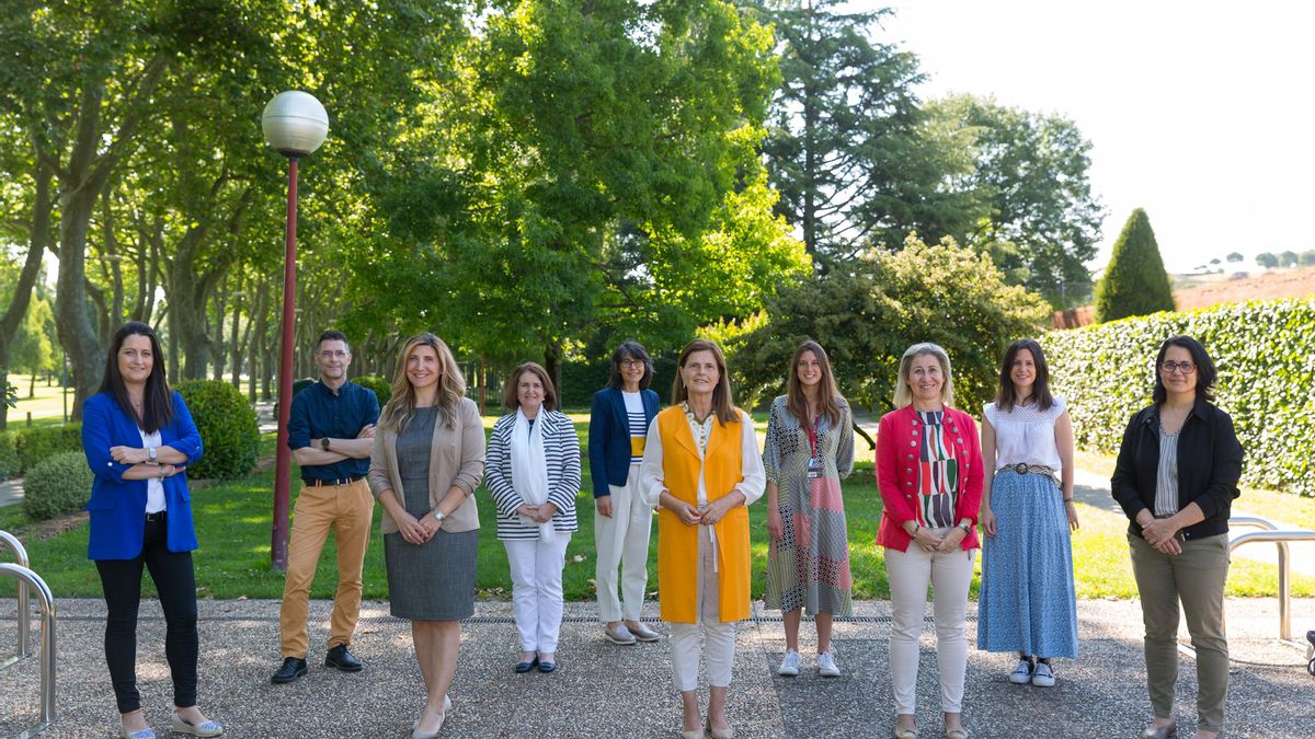 Archivo - De izq a dcha., los investigadores del proyecto Nuria Garro, David González, Inés Aztarain, Purificación González, Menchu Larráyoz, Ana Sánchez-Ostiz, Giulia Torchitti, Ana Isabel Vitas, María Díez y Aurora Monge