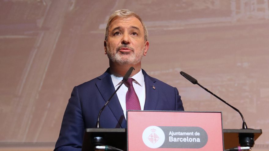 El PSC responde a Colau: "No es creíble predicar un gobierno de izquierdas y cargarse dos presupuestos de izquierdas"