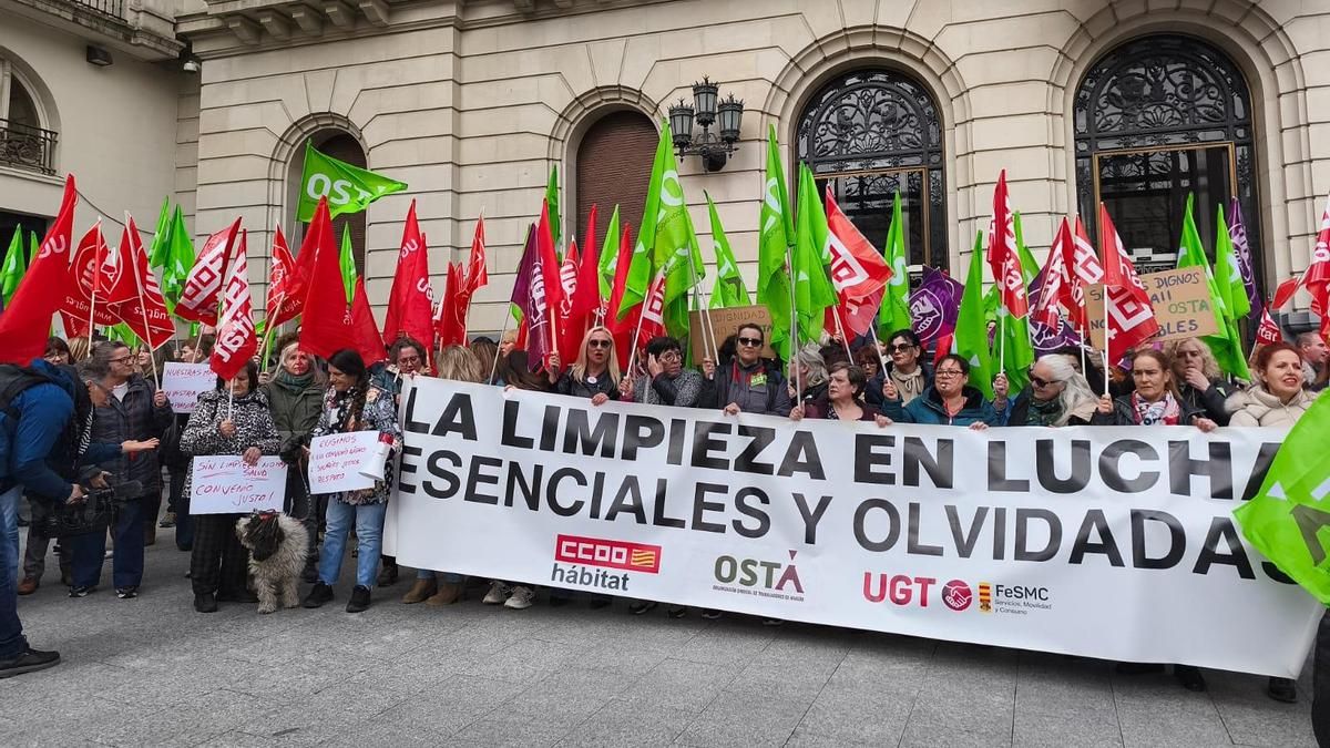 El sector de limpieza de edificios y locales de Zaragoza irá a la huelga indefinida a partir del 26 de mayo