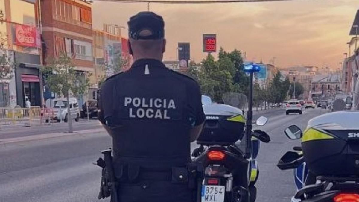Policía Local de Puente Genil en una imagen de archivo.
