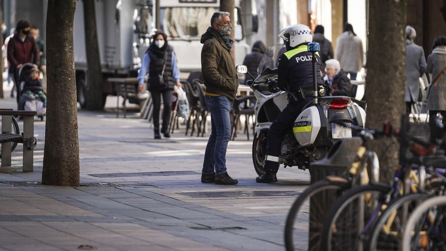 ¿Cuándo puedo quitarme la mascarilla? ¿Pueden abrir las lonjas? El Gobierno vasco responde