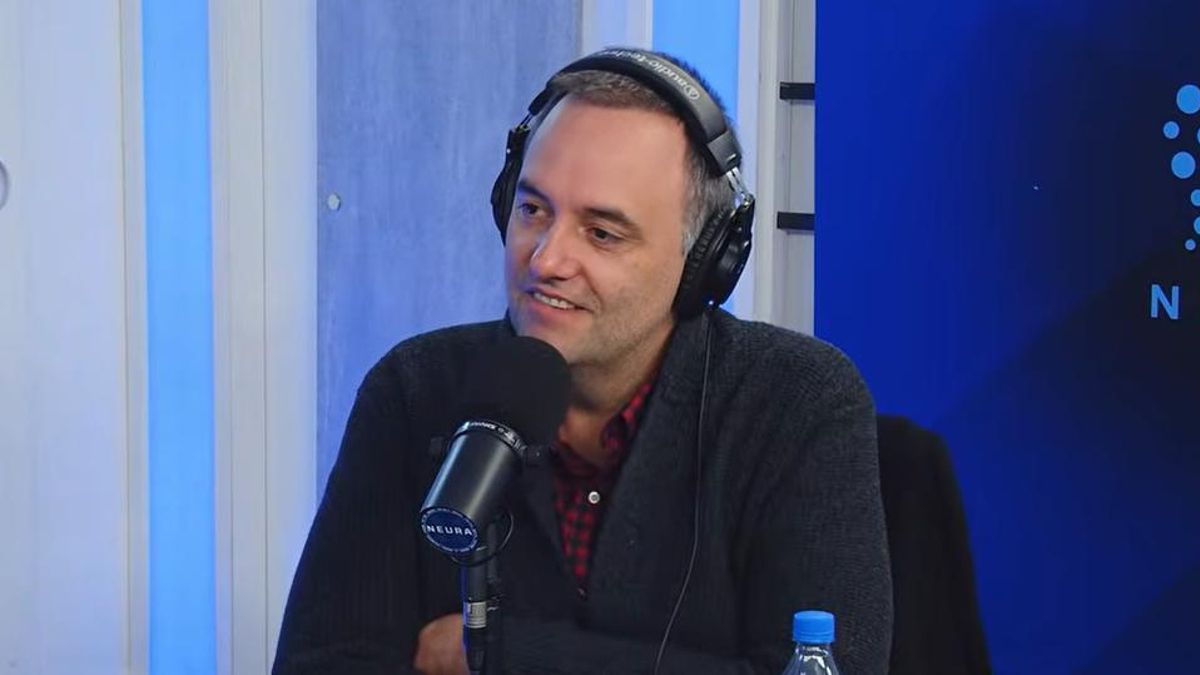 Adorni dice que le apuntan a él para atacar a Milei y se mantiene firme: “Seguiré yendo a mi casa de Exaltación y viajando”