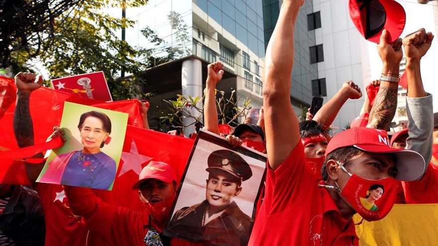 Golpe en Myanmar: Aung San Suu Kyi, la heroína caída que revive los días más oscuros para su país