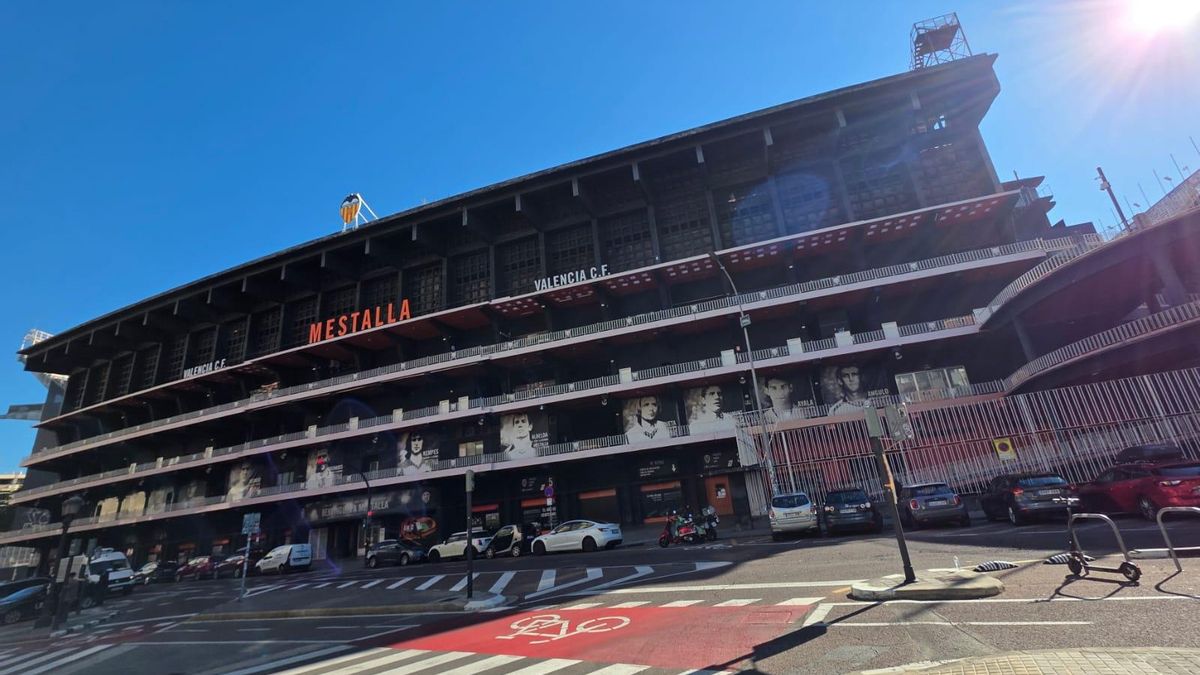 El Ayuntamiento de València rechaza suspender la demolición de Mestalla y protegerlo a semanas de su venta