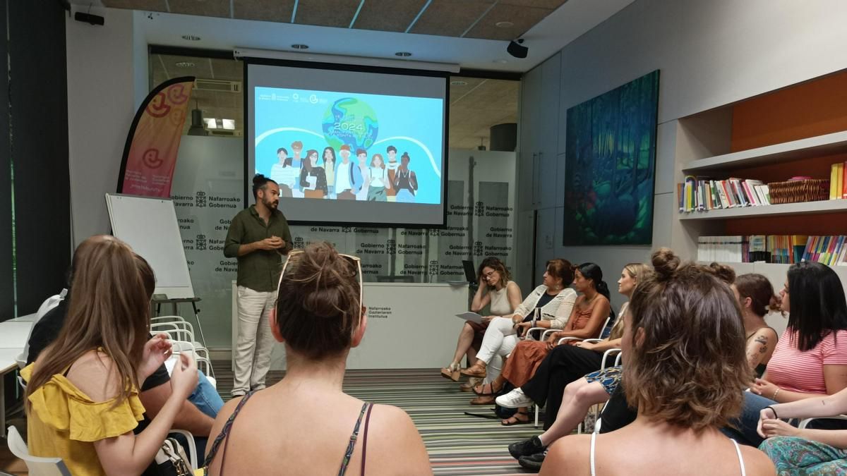 La juventud navarra: contextos diferentes, aspiraciones comunes