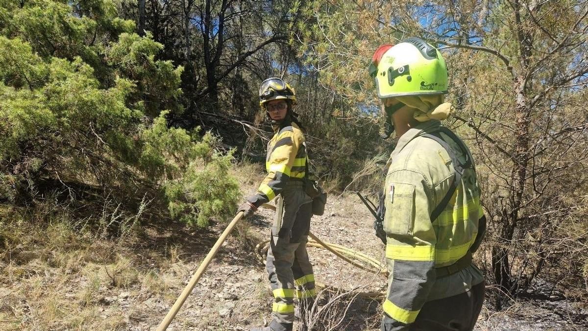 Aragón activa el nivel 2 de emergencia por el incendio forestal de Peñarroya de Tastavins (Teruel)