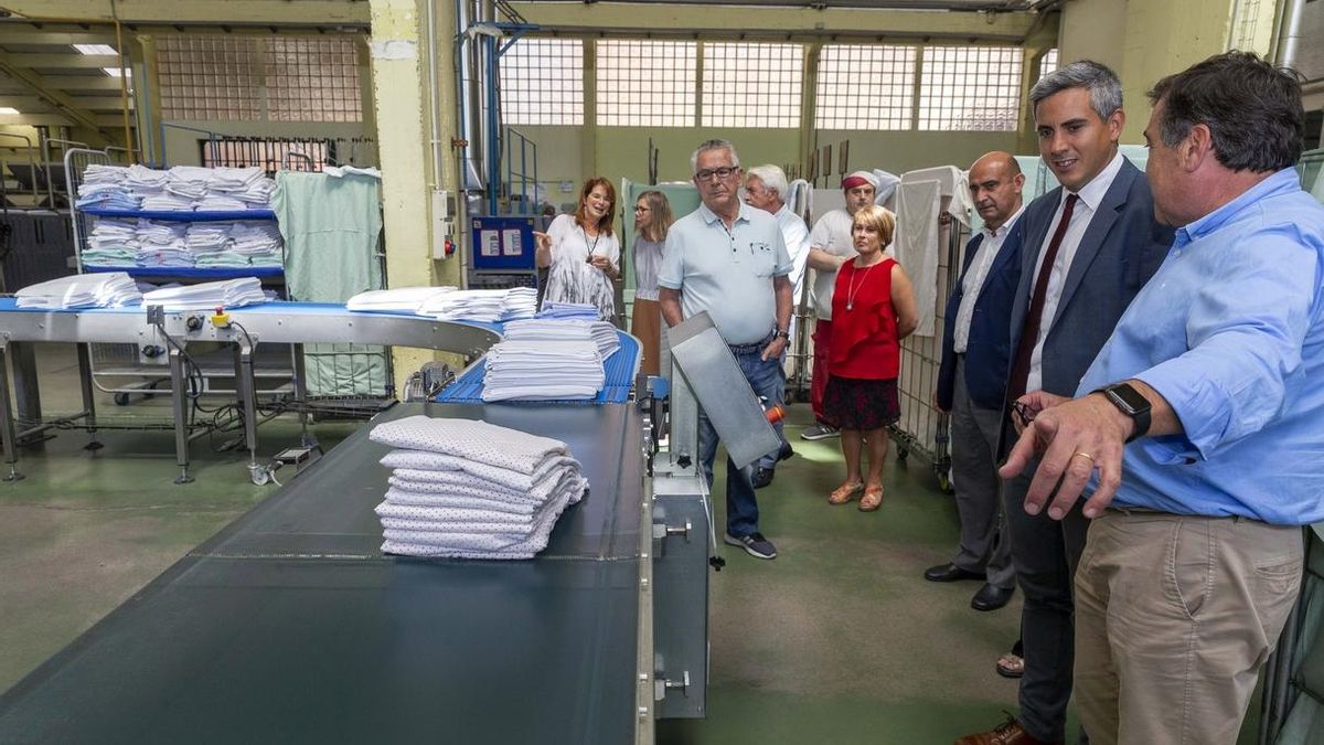 AMICA pide a Gobierno apoyo para el Parque de la Prehistoria en el Besaya y otros proyectos de "innovación social"