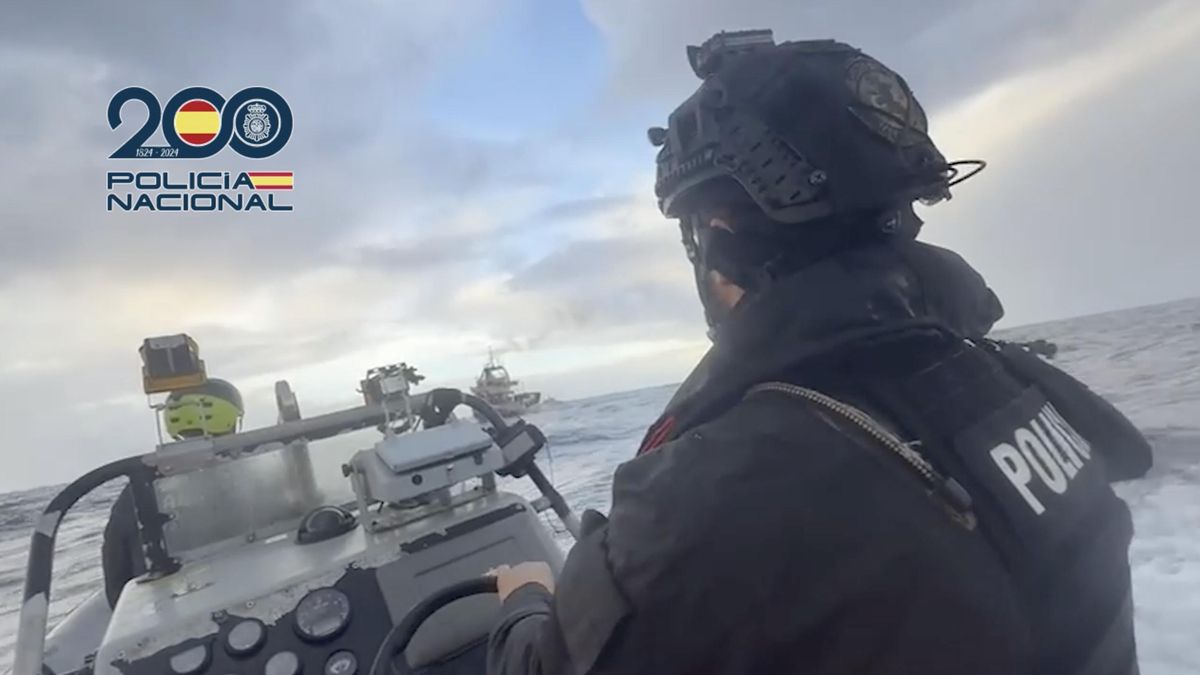 Así fue la Operación Marea Blanca, el golpe histórico al narcotráfico con el mayor alijo de cocaína en aguas cerca de Canarias