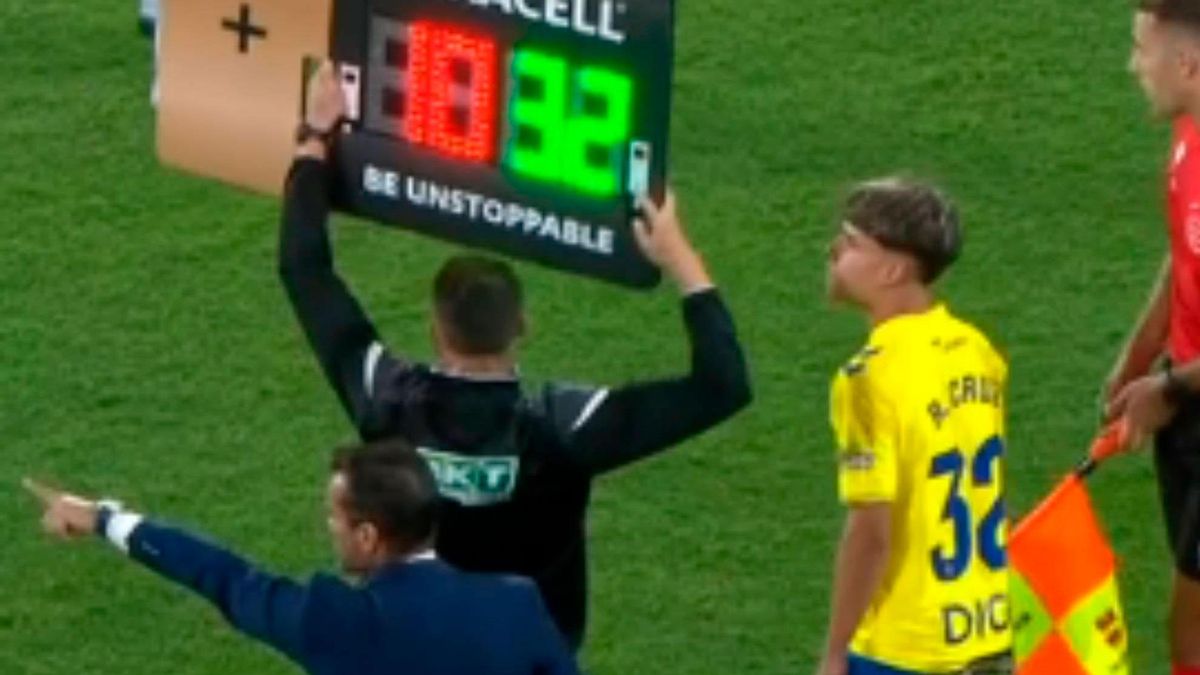 El extremo Rafa Cruz debuta con 16 años en la UD Las Palmas