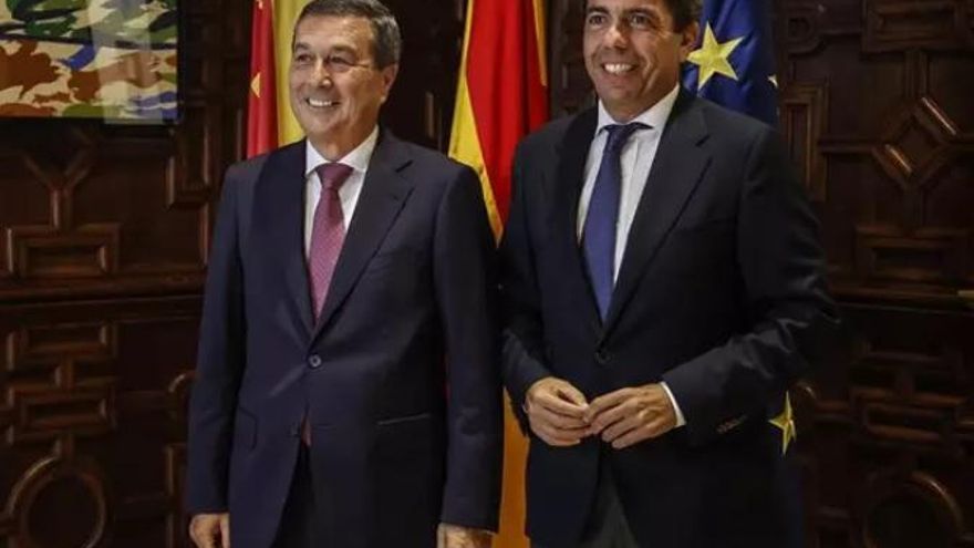 El PP recupera como conseller de Sanidad del Gobierno valenciano al artífice de las privatizaciones de hospitales con Zaplana