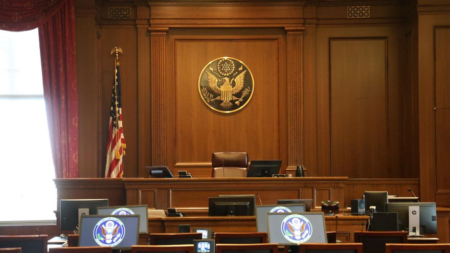 Juez federal deniega libertad bajo fianza a Sean 'Diddy' Combs mientras espera su condena