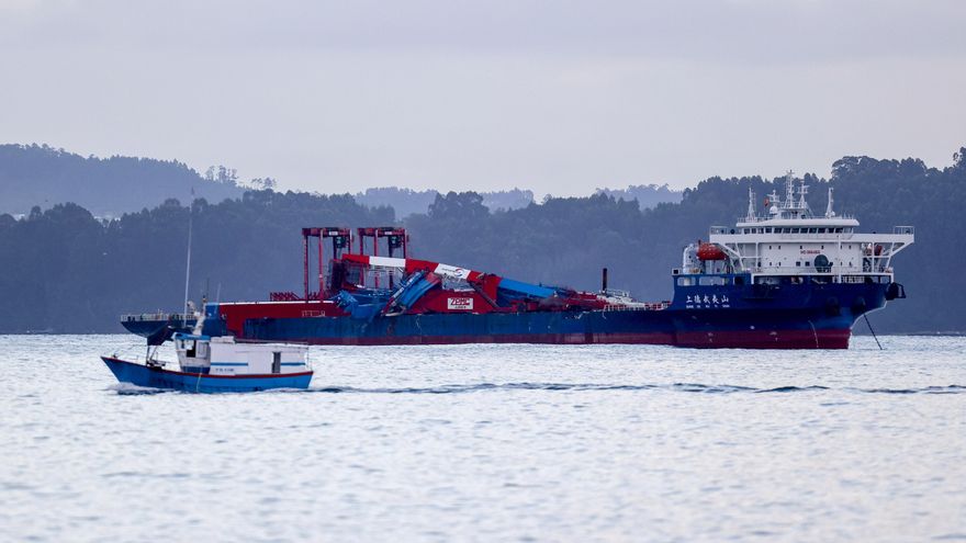 Más gases de efecto invernadero y más riesgo de chocar con ballenas: el impacto del transporte marítimo en Europa