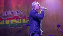 Matisyahu durante su actuación en el Rototom en 2015.