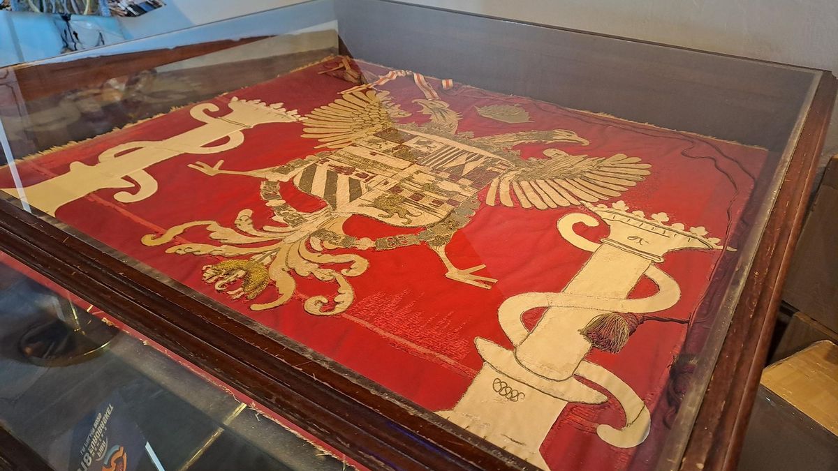 En la imagen, el pendón de la conquista.