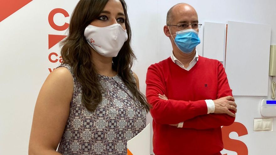 Gemma Villarroel y Martín Fernández Antolín este miércoles en Valladolid.