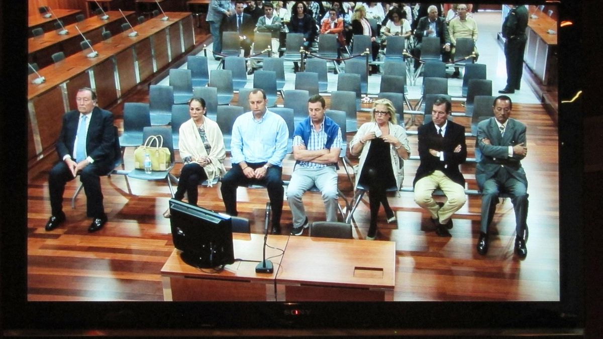 Isabel Pantoja, condenada a dos años de cárcel por un delito de blanqueo de capitales