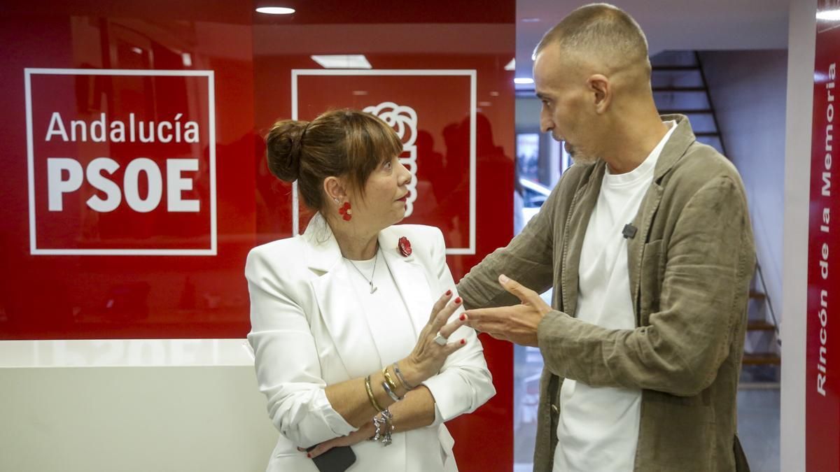 Vicky Fernández y Ángel Ortiz en el debate de candidatos a las primarias del PSOE de Córdoba
