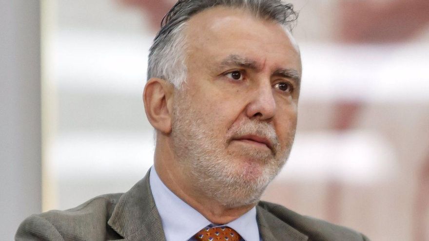 Torres: “Nadie" puede saltarse el orden de vacunación y quien lo haga debe "dejar el cargo"
