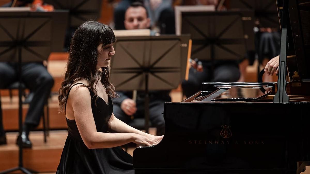 La pianista macedonia Anastasija Gichevska cierra este sábado la semana de conciertos en la Sala Eutherpe