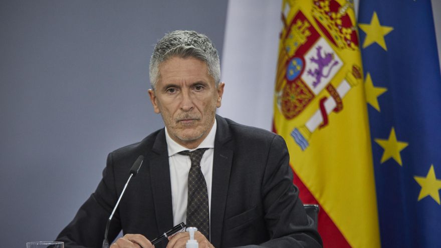 El ministro del Interior, Fernando Grande-Marlaska, durante una rueda de prensa en Moncloa