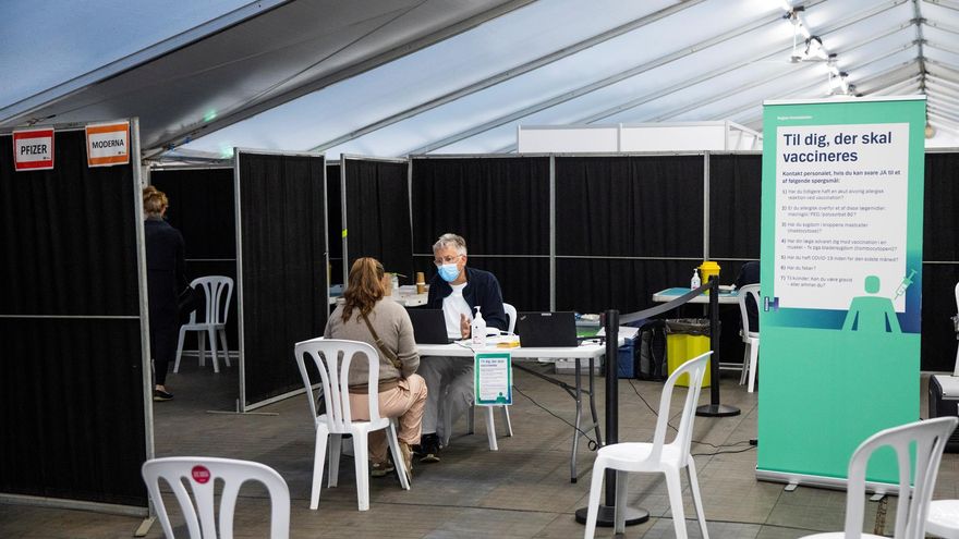Un centro de vacunación en Faelledparken.