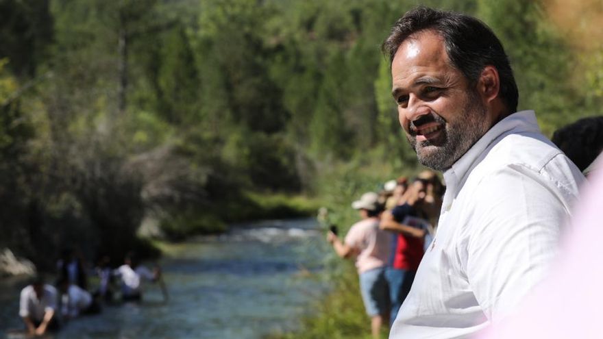 Paco Núñez (PP) emplaza a Emiliano García-Page a que le pida "todo lo que tenga que pedir" a Pedro Sánchez