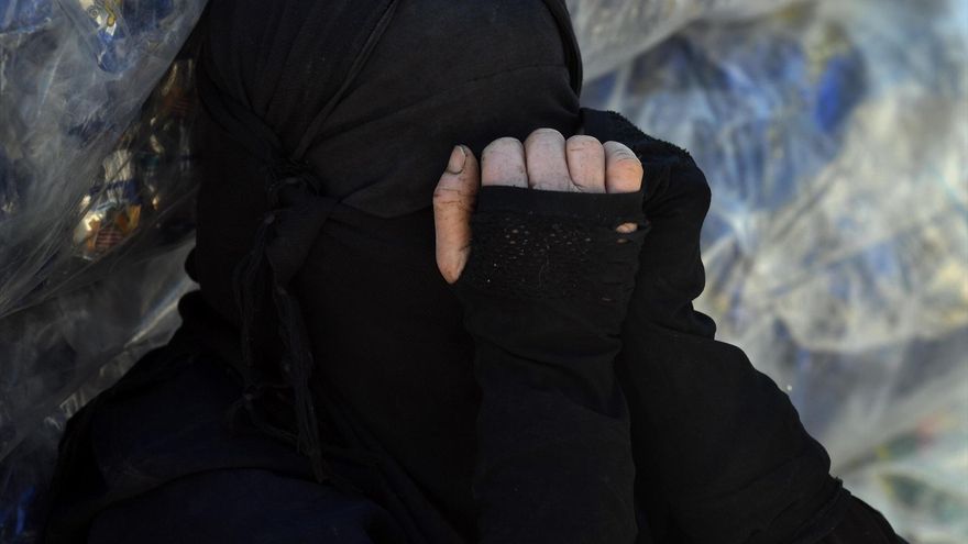 Repatriadas dos mujeres españolas de yihadistas que se encontraban en campos de refugiados en Siria