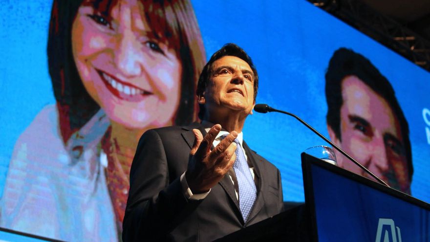 Para Melconian, la idea de una dolarización "está a punto de archivarse"