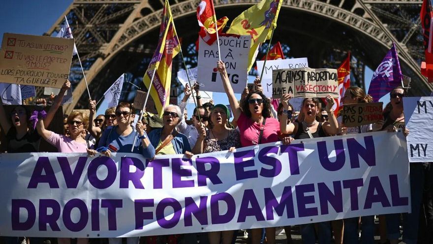 Por el auge de la ultraderecha, Francia protege el derecho al aborto en su Constitución