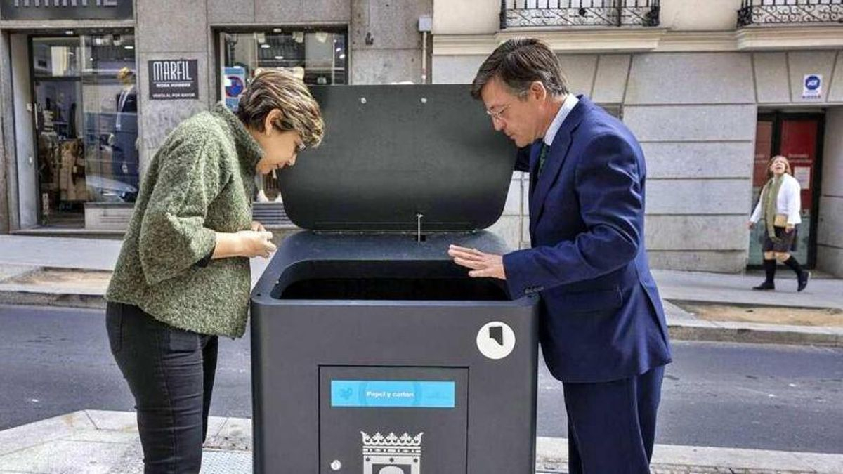 El Ayuntamiento de Madrid empieza a cobrar la polémica tasa de basuras para 2026 sin resolver si la de 2025 fue legal