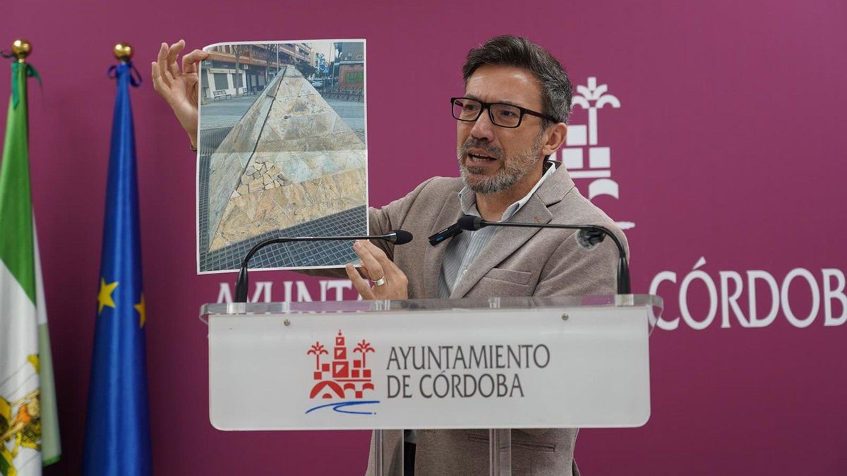 El PSOE señala el "grave deterioro" de las infraestructuras de la capital por "falta de mantenimiento"